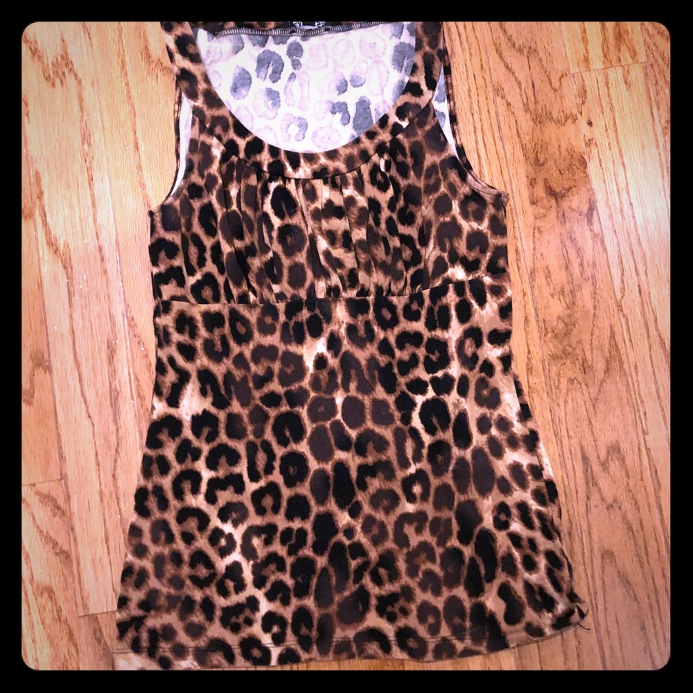 Leopard Tank